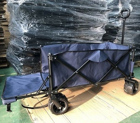 4つの車輪折りたたみキャンプ ワゴン祝祭