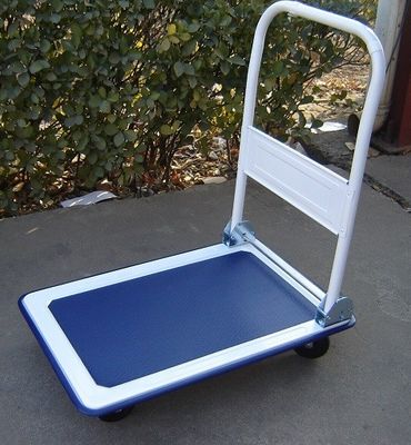 平面カート手トラックのカートを転がす頑丈な折るプラットホームのカート150kg